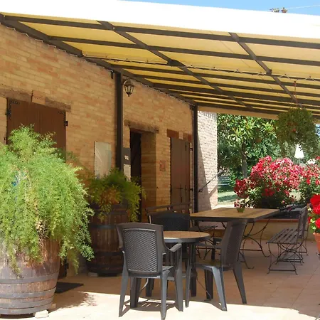 Il Giardino Degli Ulivi - Intera Struttura Giuliodori